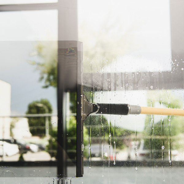 ISN Hausbetreuung Sonderreinigung | Leistungen